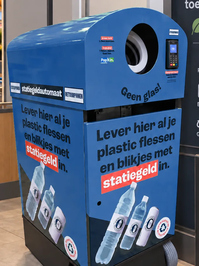 De NOMAD van dichtbij: de ronde inworpopening en de betaalterminal voor retourpinnen